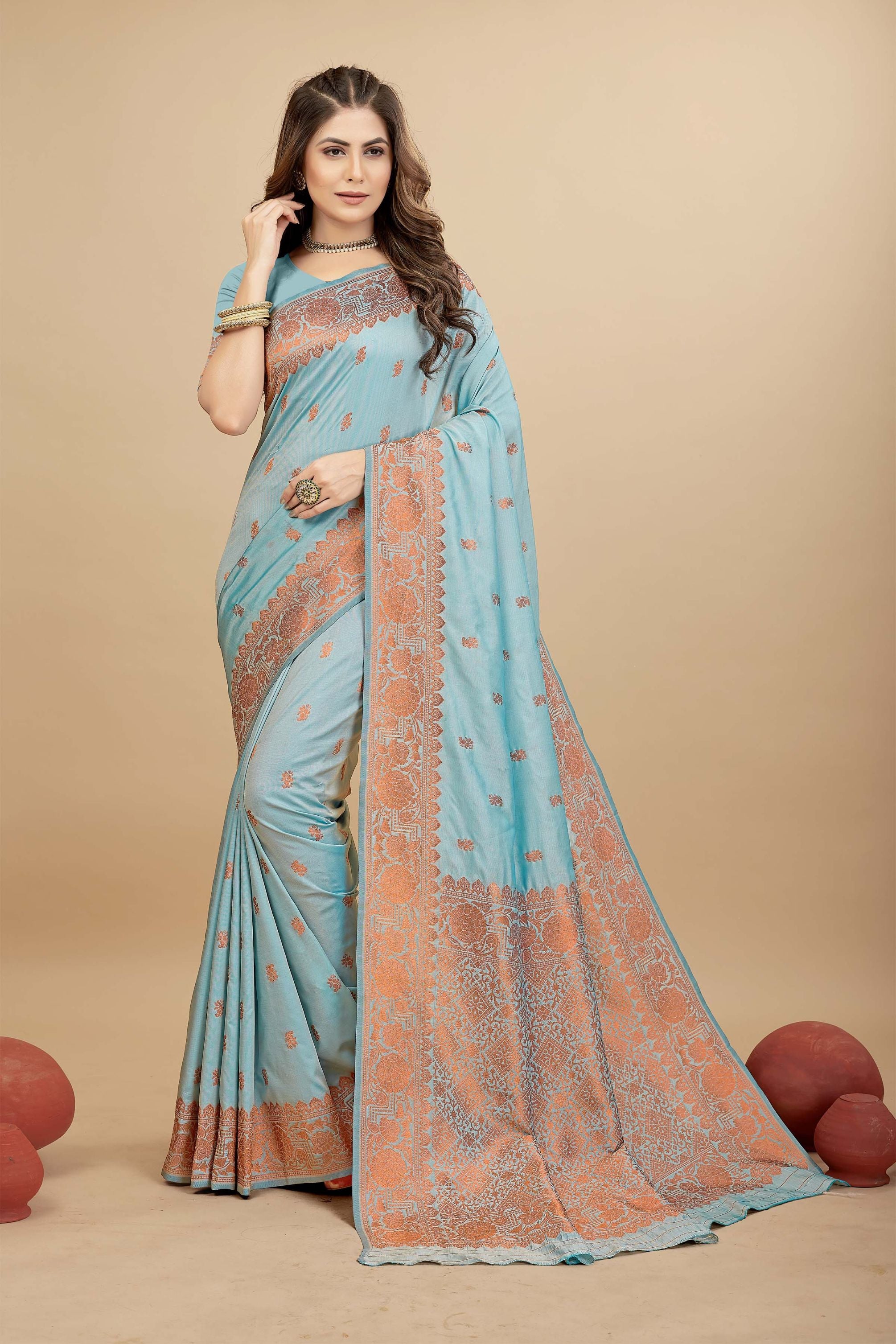 L Grey Color Toned Handloom Banarasi Soft Silk Saree - Party Wear Collection