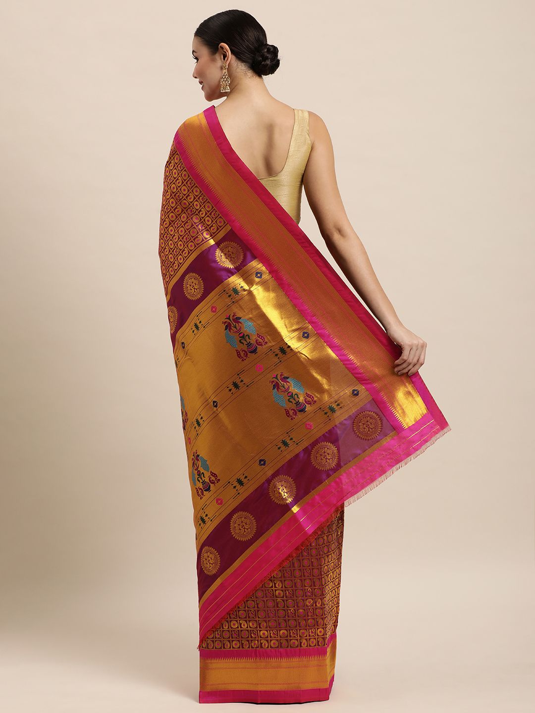 Purple Color handloom Pure Paithani Silk Saee-Every Occation Gorgeous Looking Saree