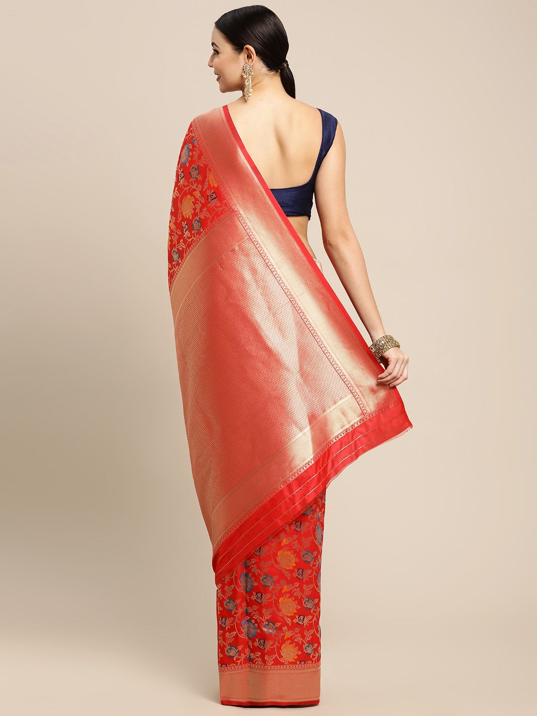Red Color Exclusive Banarasi Silk Saree and Beautiful Meenakari & Zari Work  With Rich Pallu