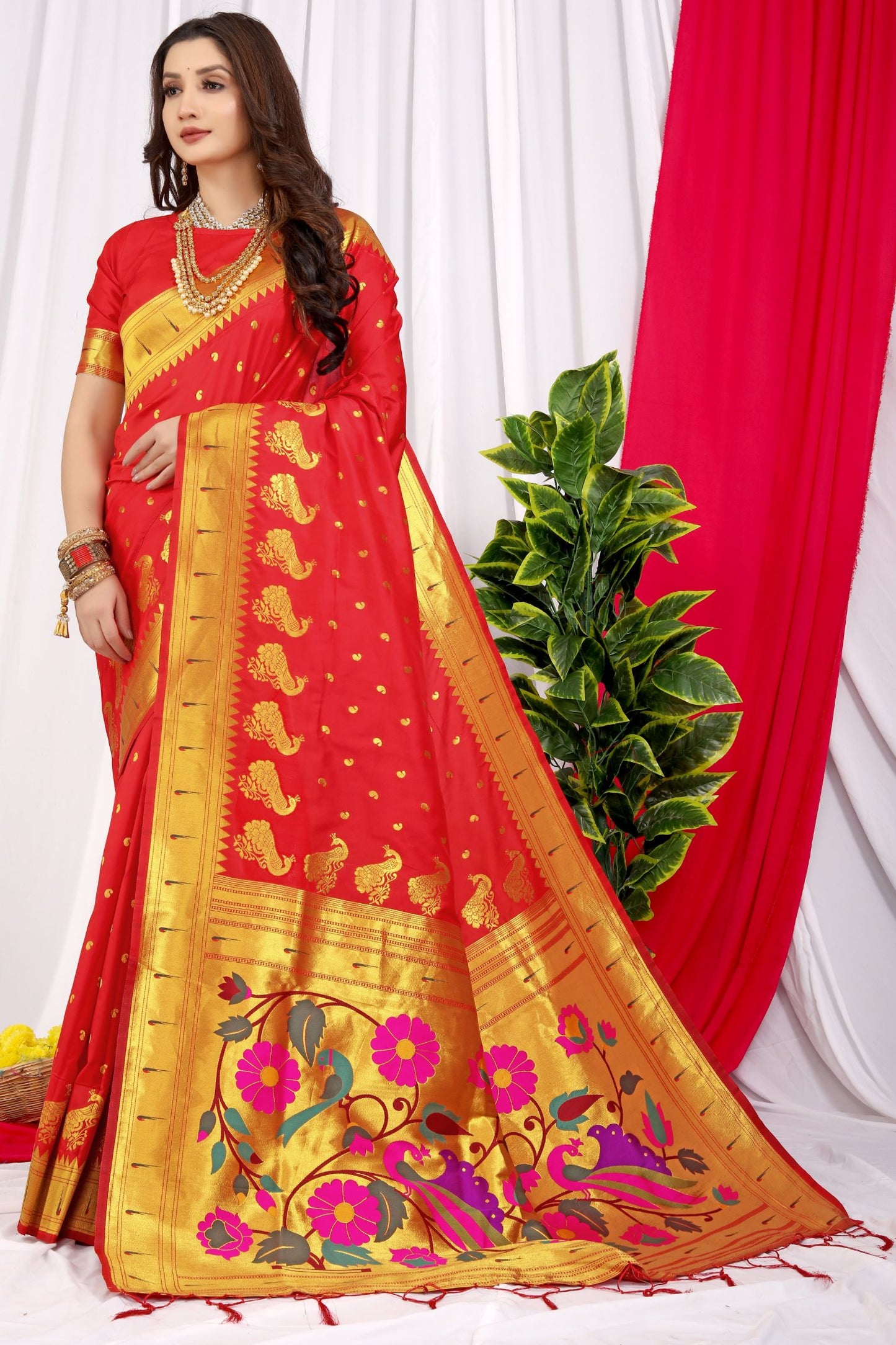 Red New Look Lateset Paithani Saree