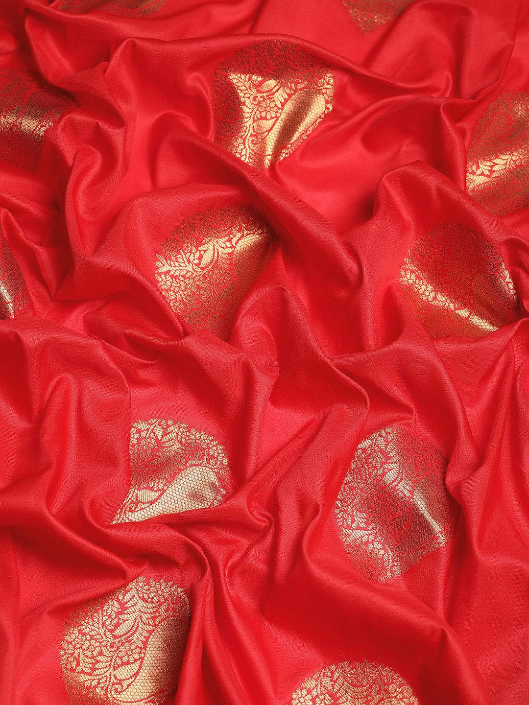 Red Banarasi silk sarees for weddings