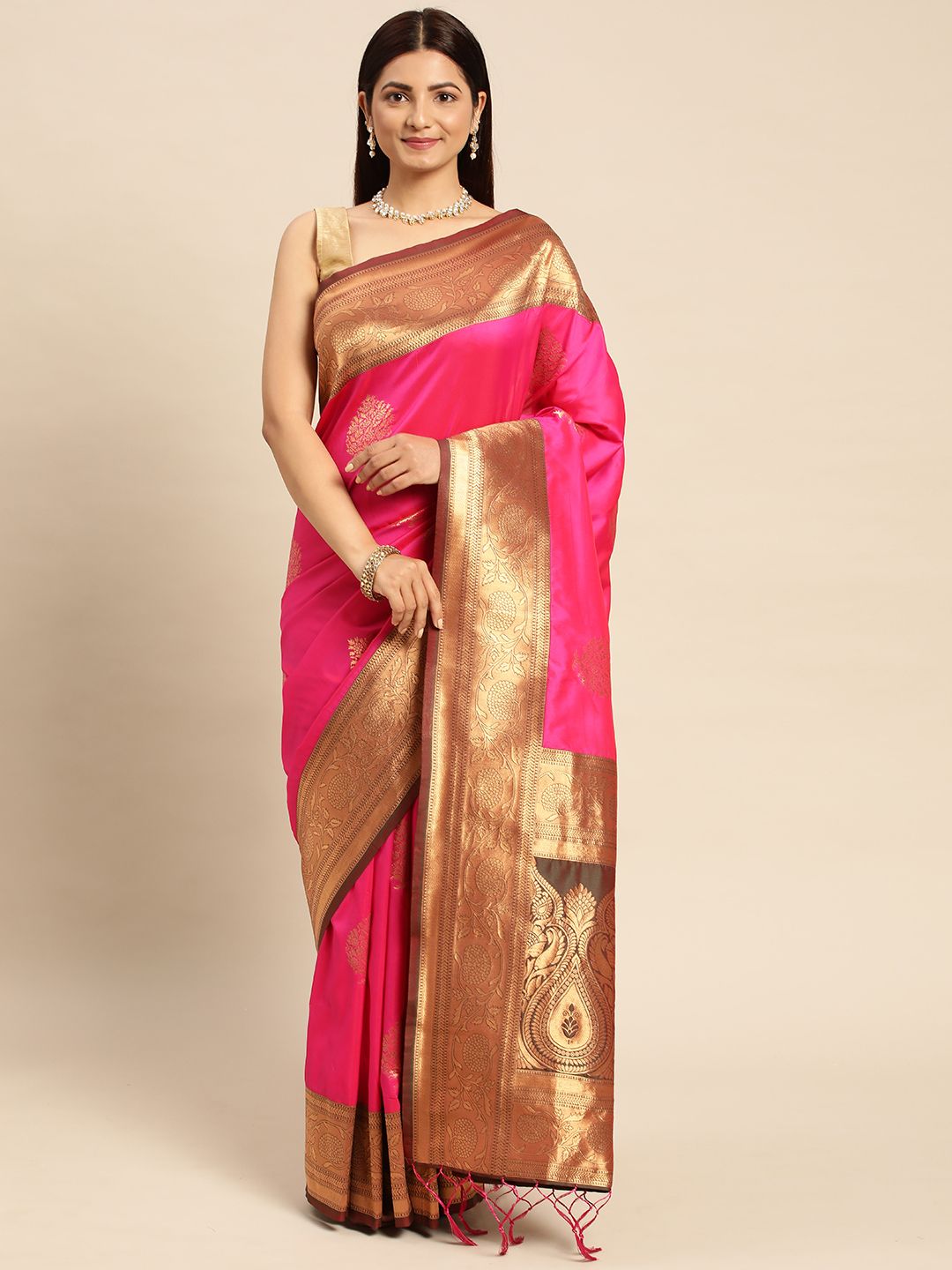 Pink Color Party wear banarasi silk saree with contrast Border And Pallu.