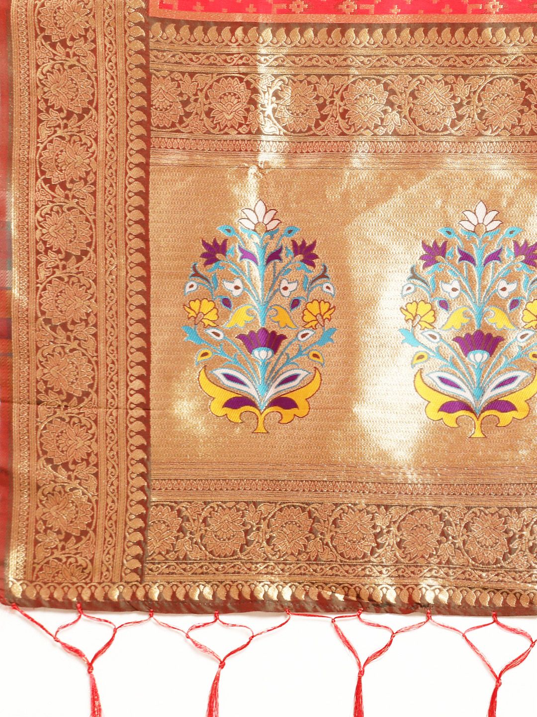 Red color banarasi weaving patola saree with brilliant look