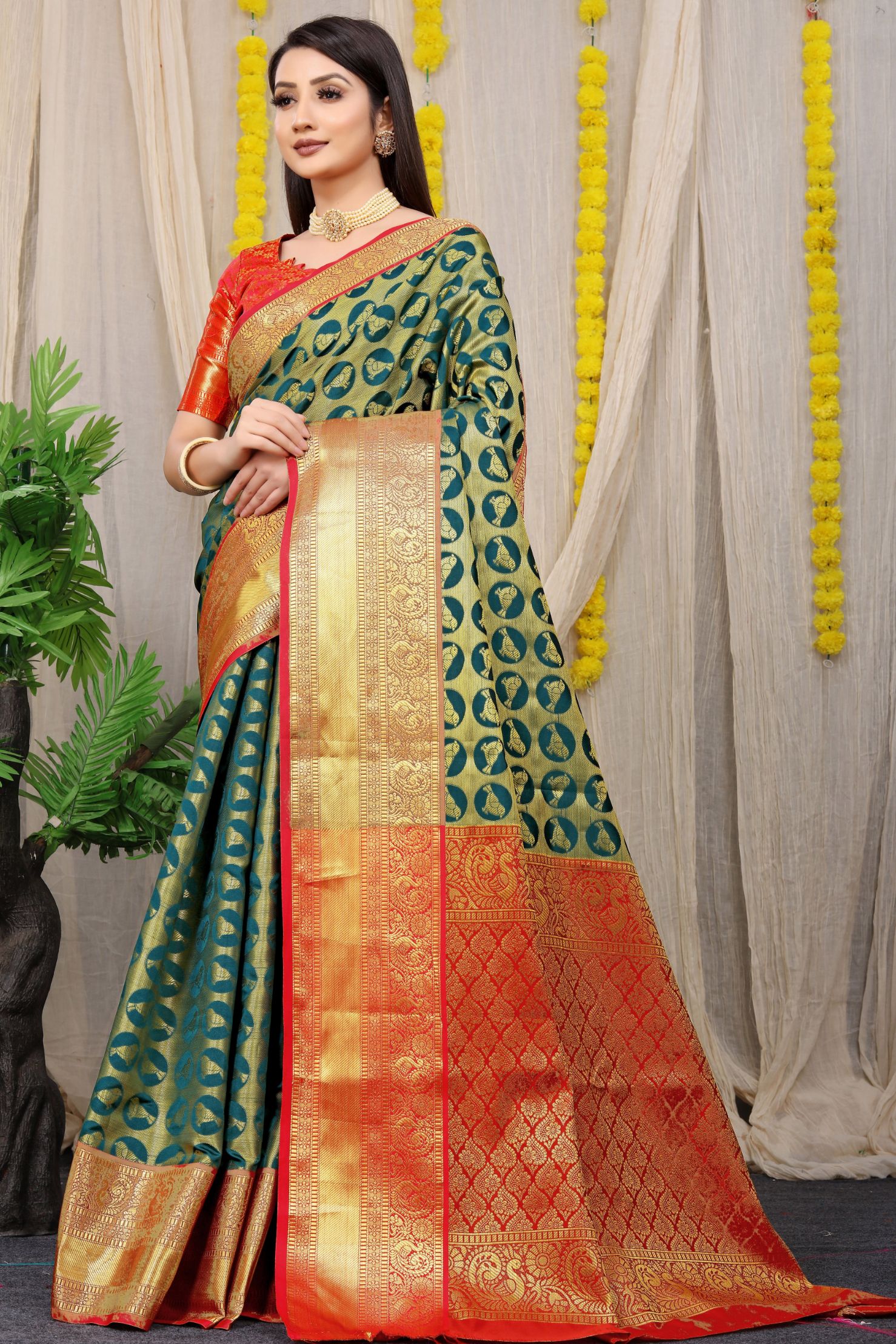 45+ Unique & Latest South Indian Blouse Designs for Bridal Silk Sarees