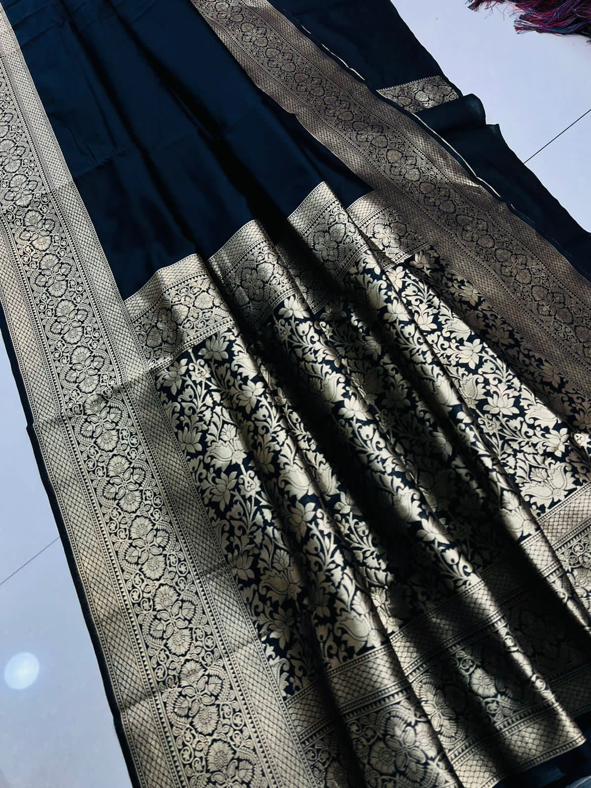 Black Toned Handwoven Banarasi Soft Silk Sarees