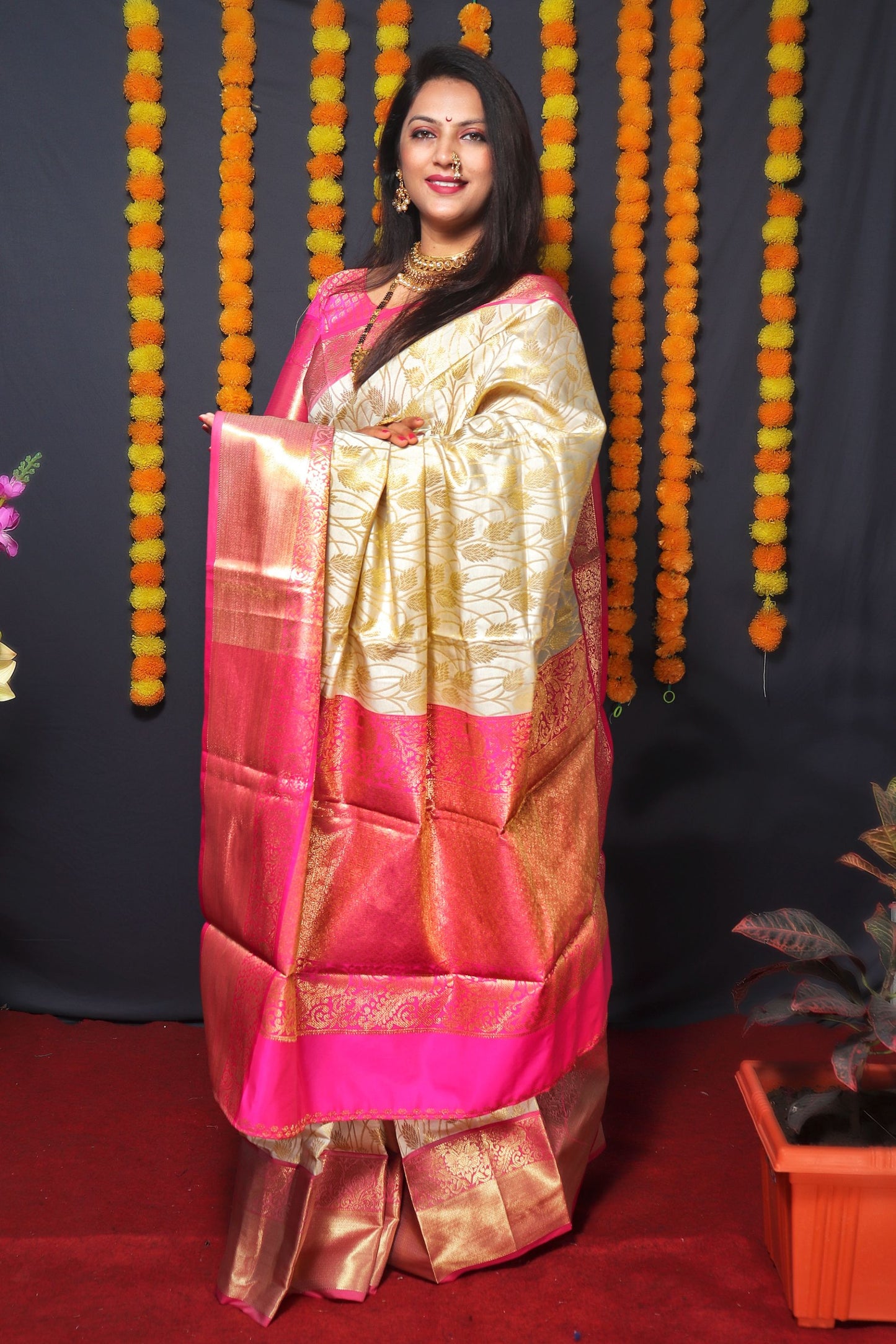 White Color Kanchipuram South Silk Saree And Gold Zari Weaving With Contrast Border And Contrast Blouse