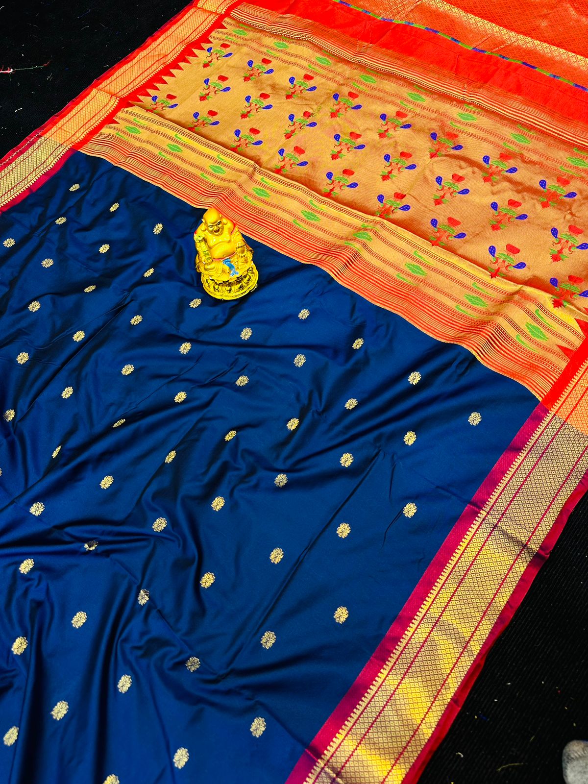 Navy blue Color Woven Design Zari Silk Blend Paithani Saree