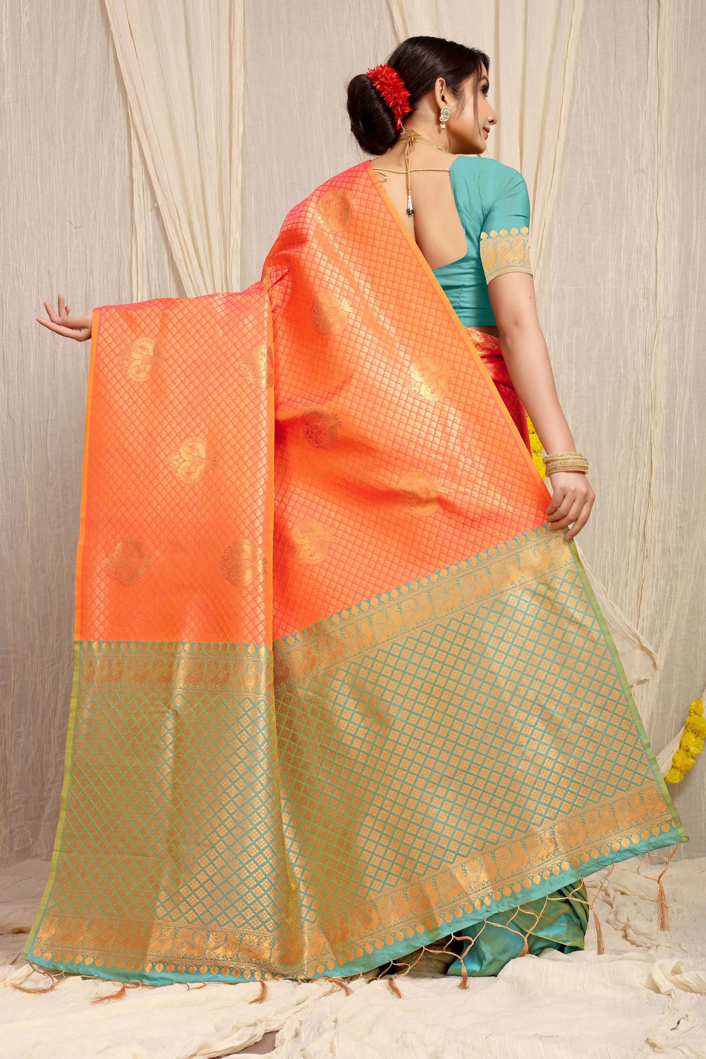 Orange Toned Ethnic Motif New Look Woven Design Zari Kanjeevaram Saree