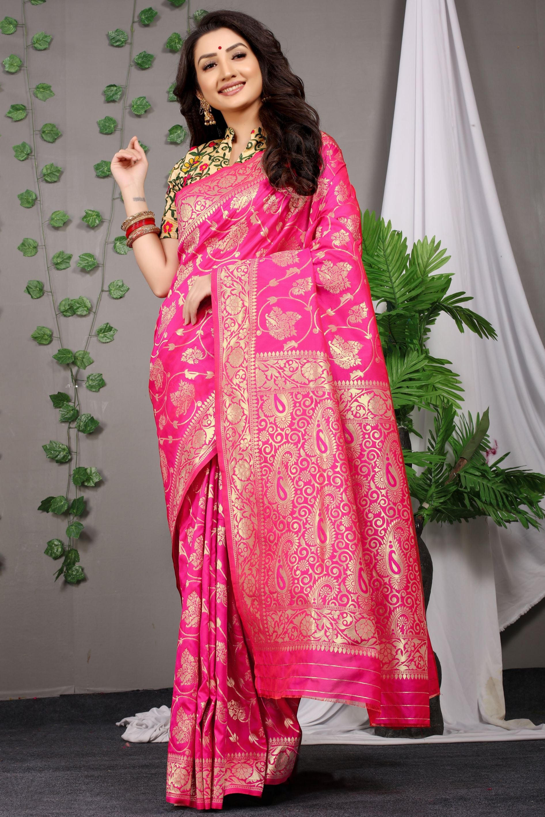 pink allover zari weaving designe new paithani saree for woman