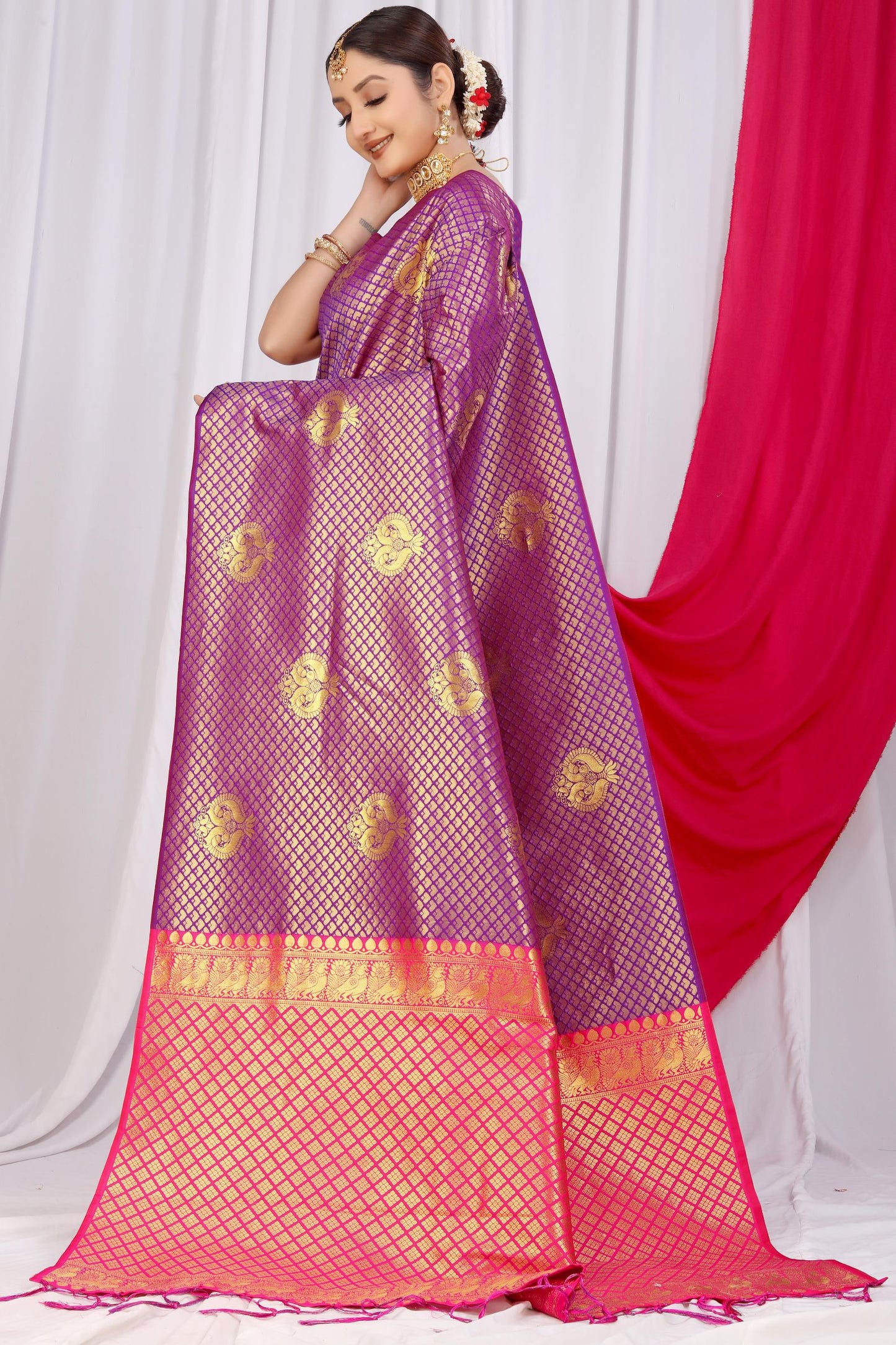 Purple Toned Ethnic Motif New Look Woven Design Zari Kanjeevaram Saree