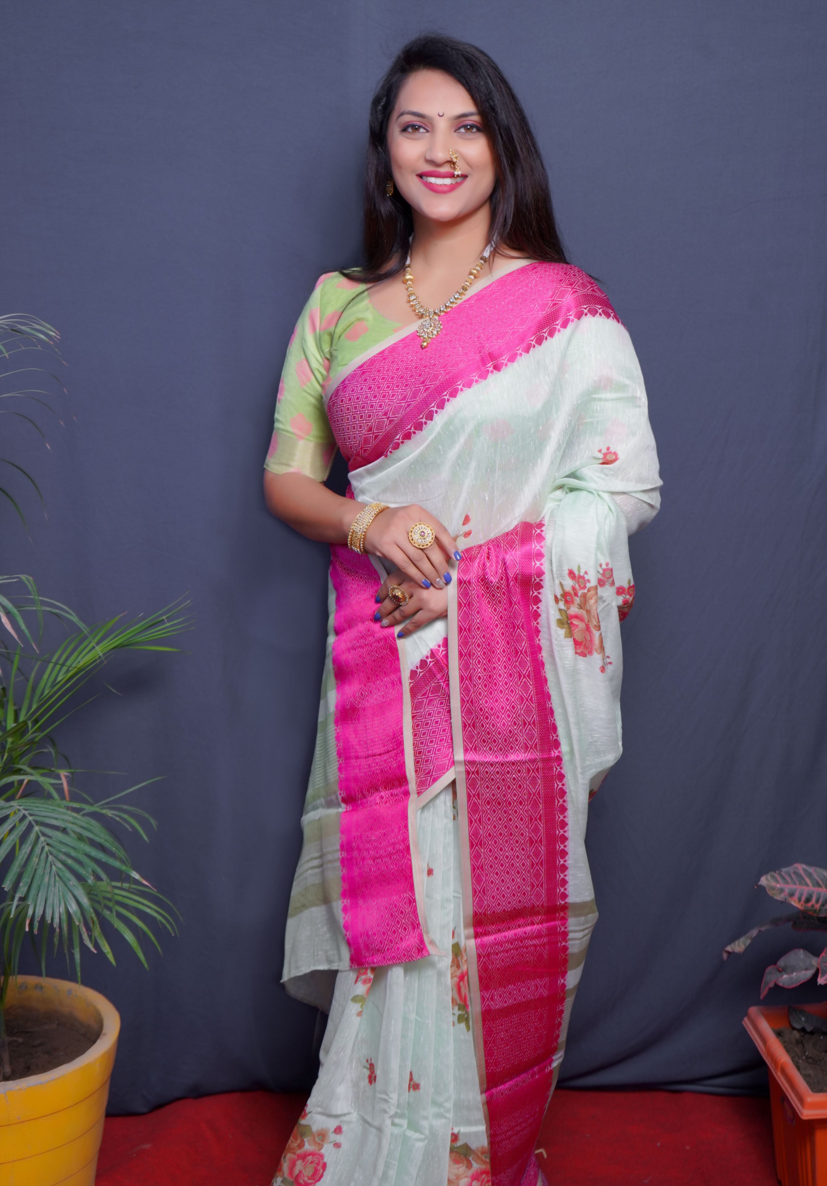 Pink Toned Party Wear Digital Printed Lilen Silk Bollywood Collection saree