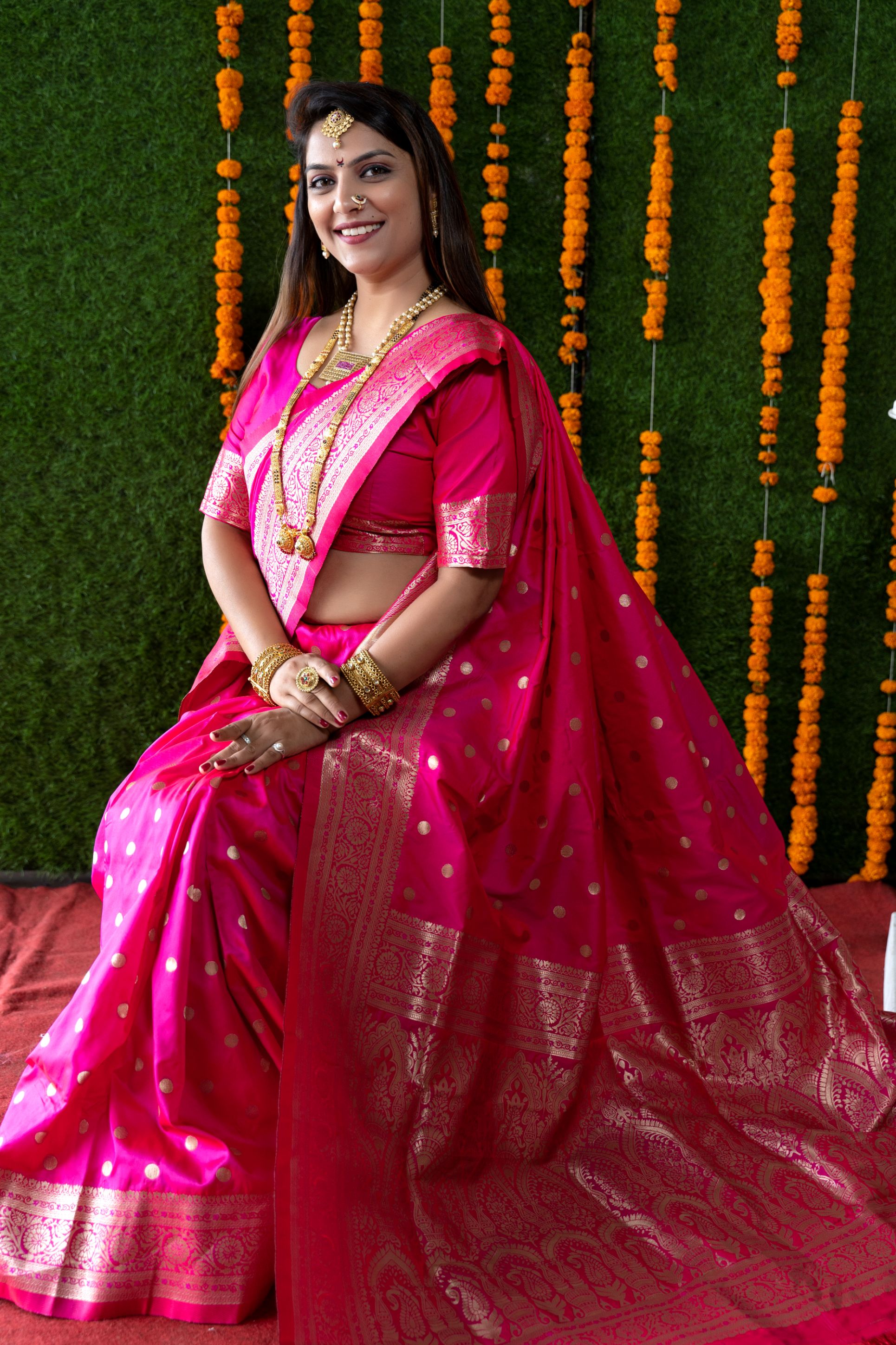 Pink Ethnic Motifs Zari Pure Silk Banarasi Saree