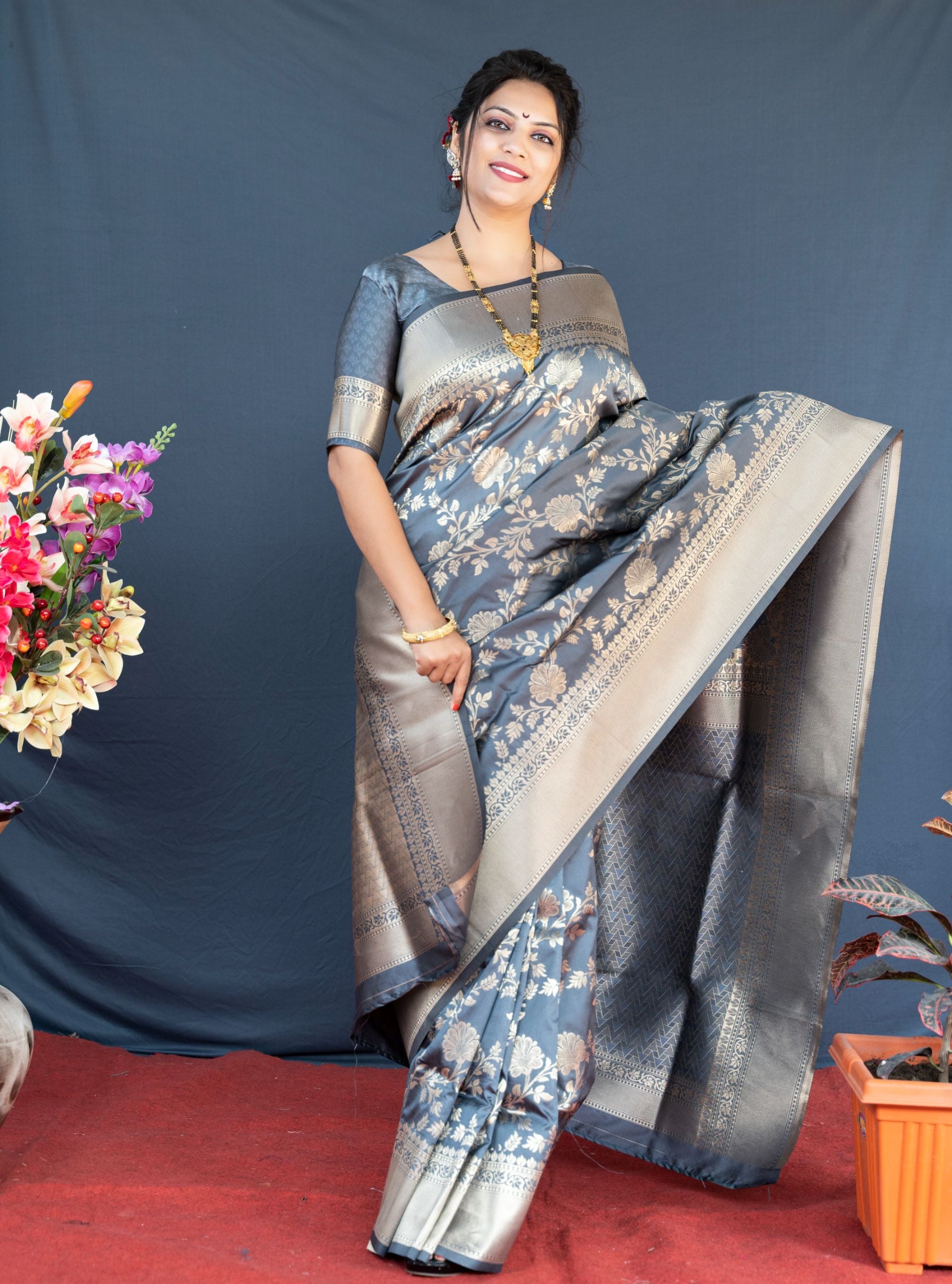 Grey color havy look banarasi silk saree with weaving zari work and rich pallu
