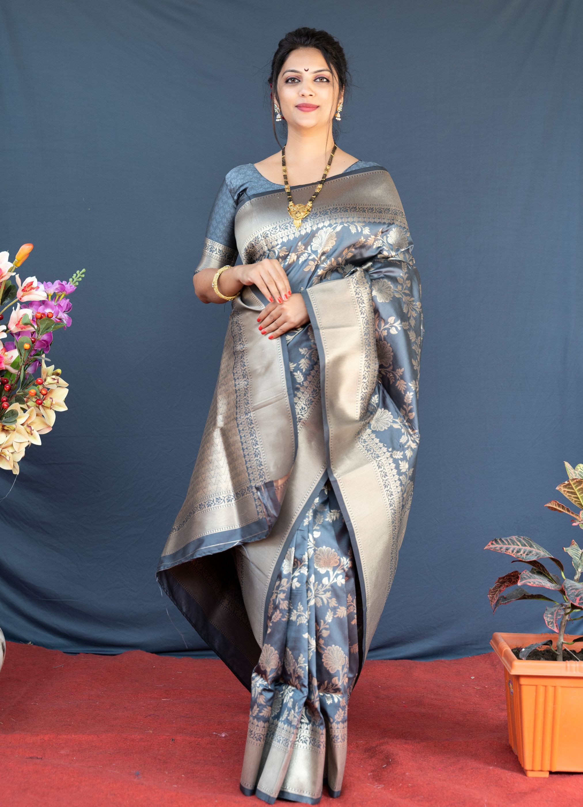 Grey color havy look banarasi silk saree with weaving zari work and rich pallu