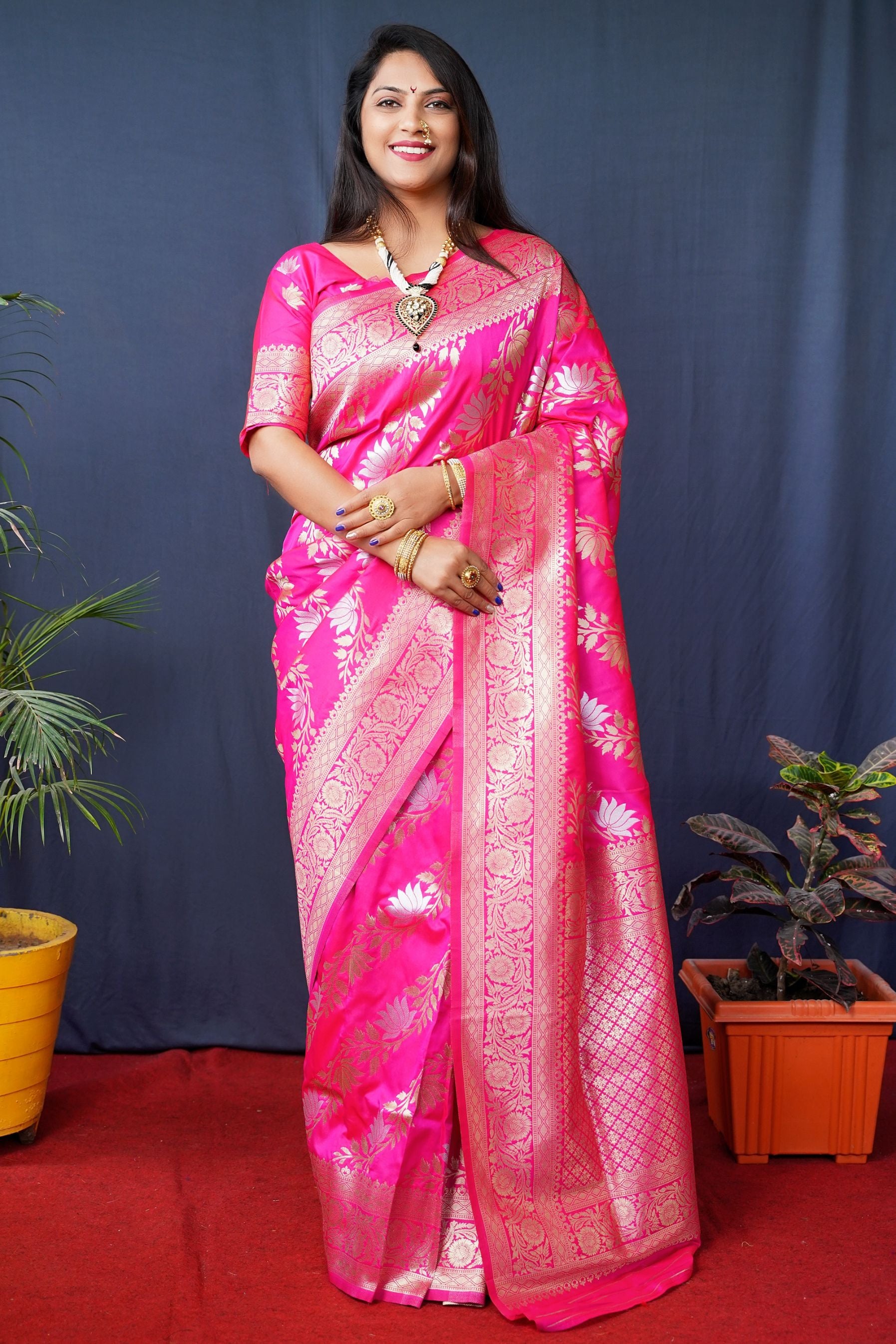 Pink Banarasi Leriya saree Classic Elegance for Every Occasion