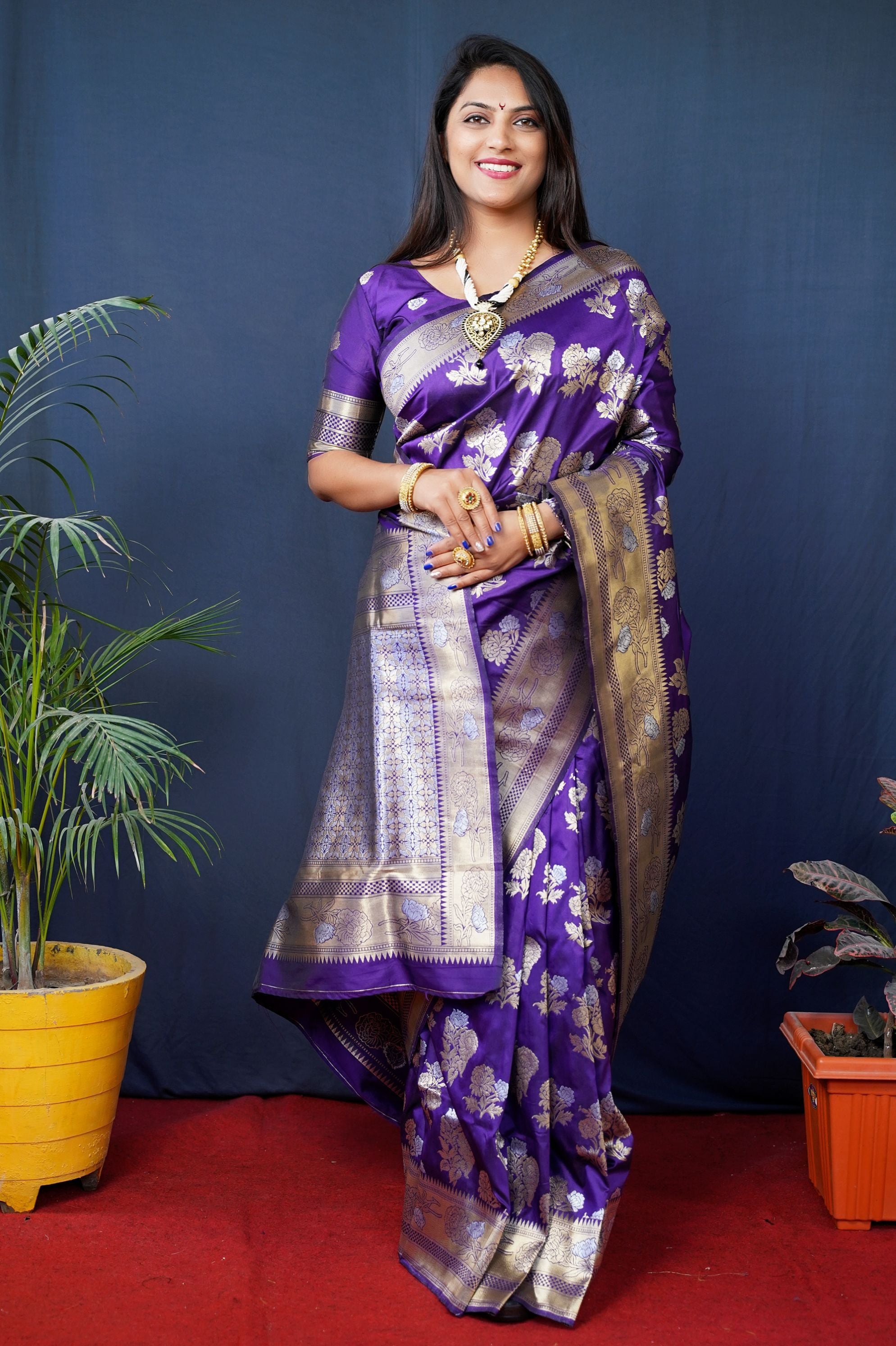 Purpal Color Designer Banarasi silk saree with Silver and Gold zari weaving and Blouse pis