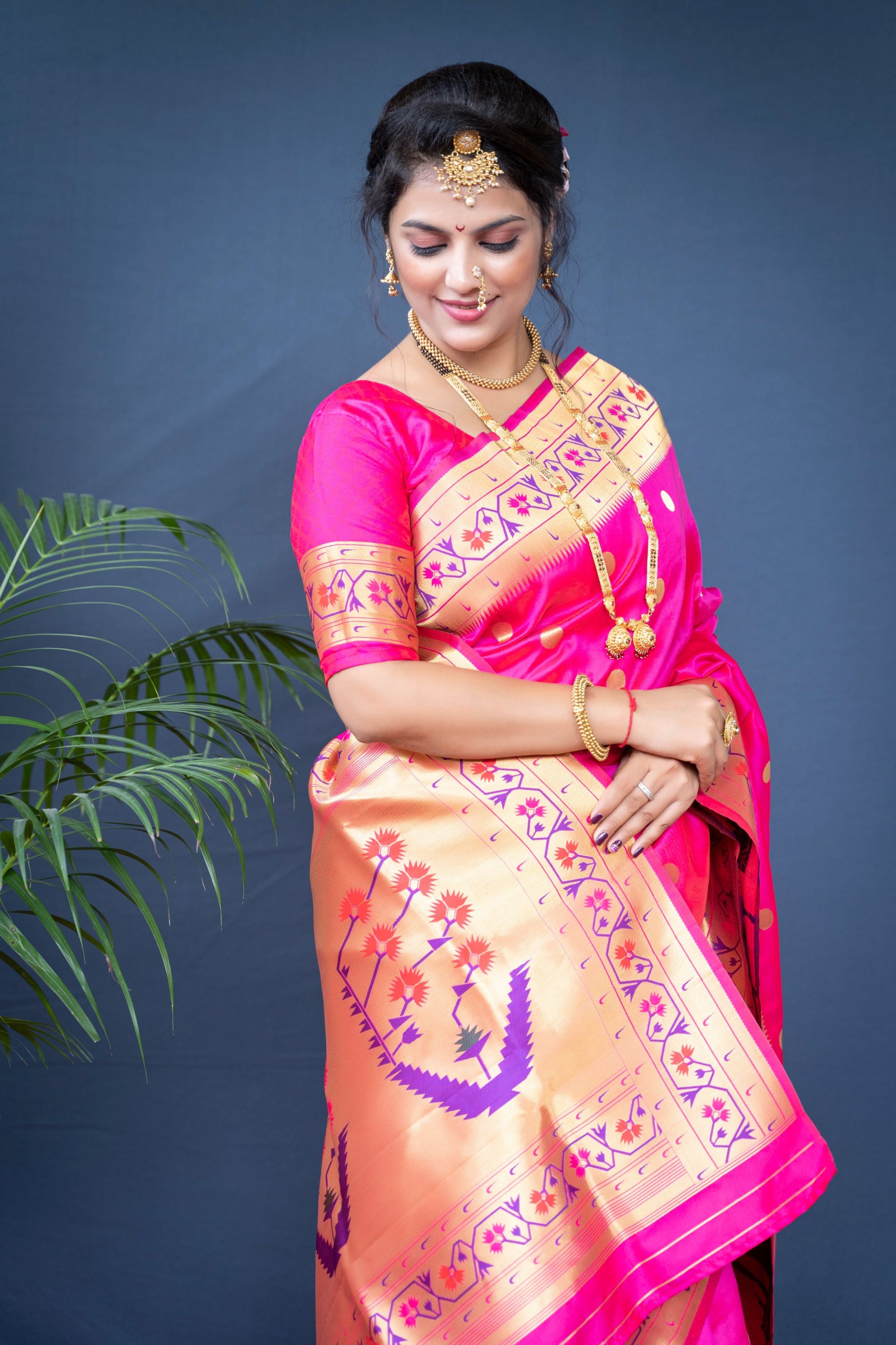 Pink Color Pure Paithani Silk Saree With Glod Zari Weaving Designer Bodar and Pallu