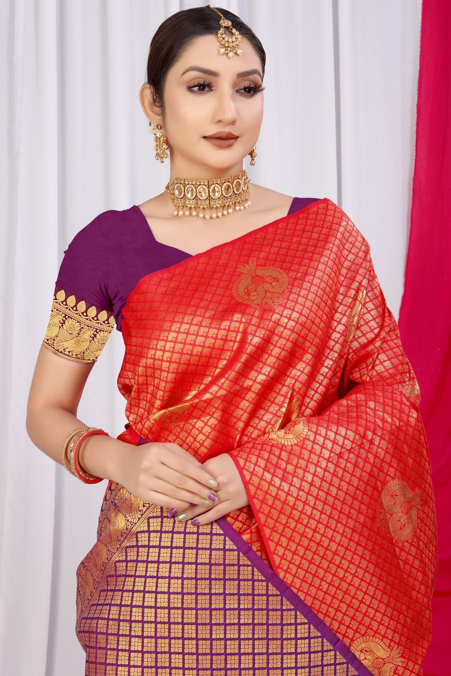 Red Toned Ethnic Motif New Look Woven Design Zari Kanjeevaram Saree