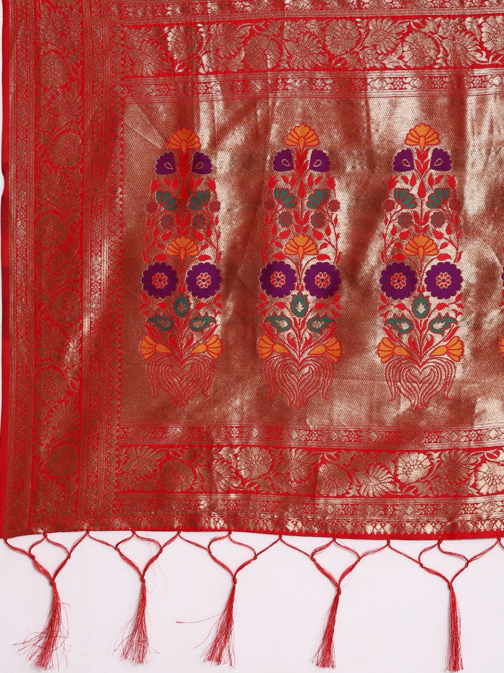 Red Toned Pure Bandhani Silk Saree With Meenakri Work and Designer Pallu and Blouse