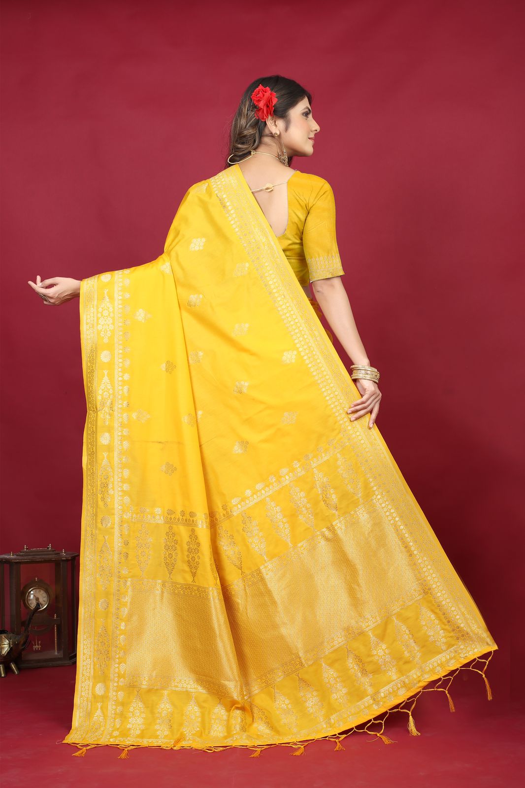Yellow Color Handwoven Linen Silk Saree